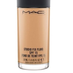 BNIB MAC Studio Fix Fluid Foundation